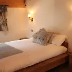 Mi Casa Tu Casa 3*