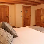 Mi Casa Tu Casa Brusson