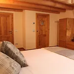 Mi Casa Tu Casa Frühstückspension 3*