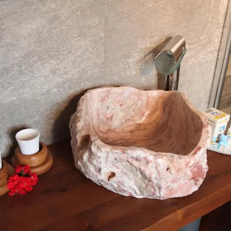 Mi Casa Tu Casa B&B 3*