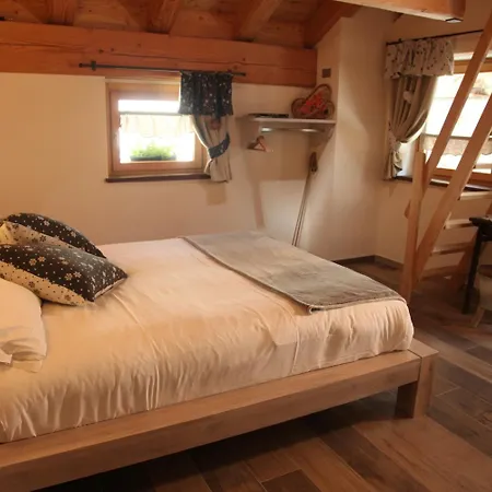 Mi Casa Tu Casa Bed & Breakfast 3*