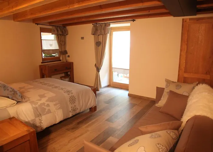 Mi Casa Tu Casa Bed & Breakfast Brusson